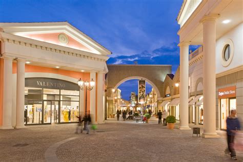 outlet fendi a roma|designer outlet noventa.